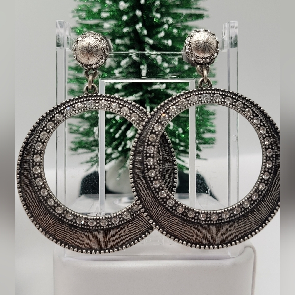 Marcasite Sparkly Drop Grey Round Silver Earrings Rhinestones Lia Sophia